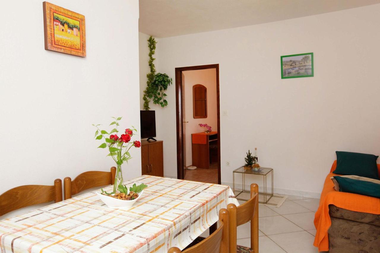 Apartmani Doro فيلا لوكا المظهر الخارجي الصورة