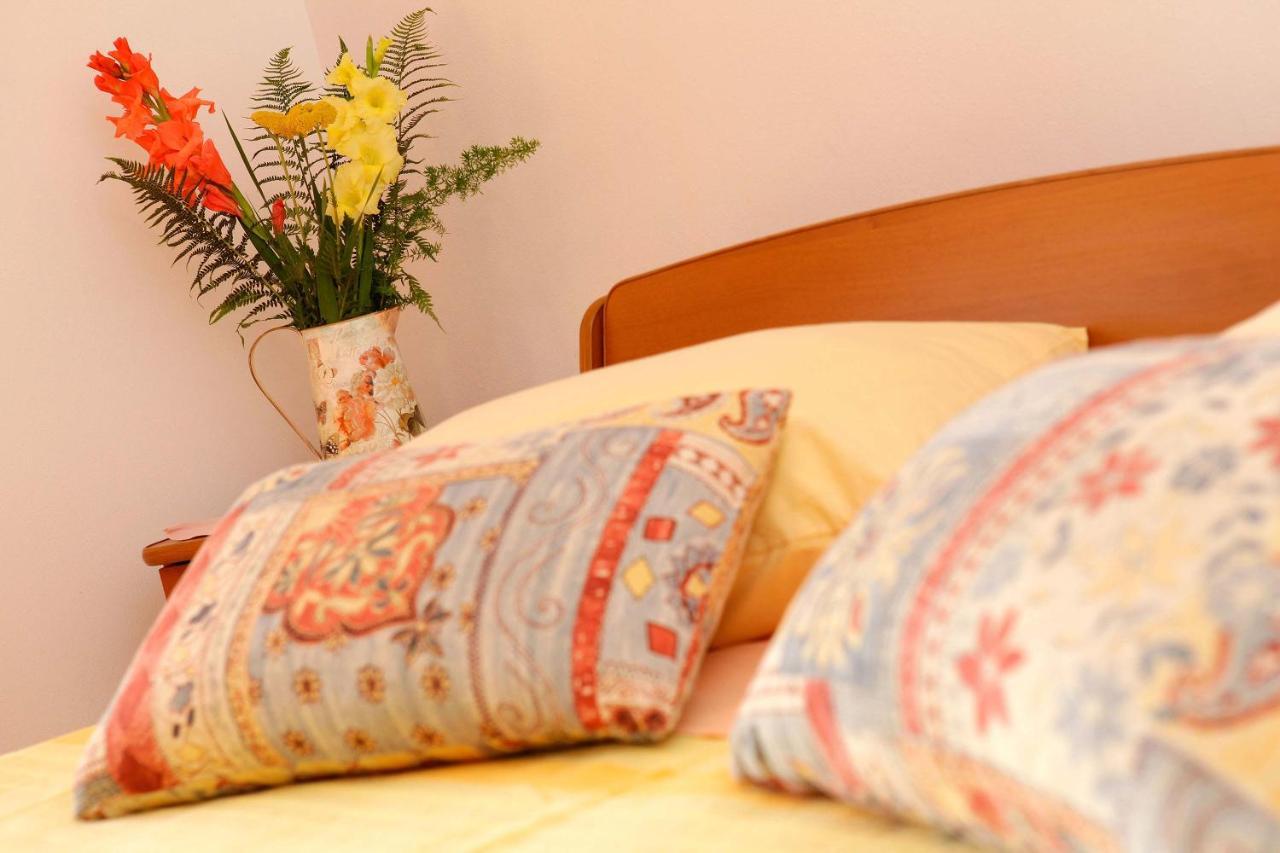 Apartmani Doro فيلا لوكا المظهر الخارجي الصورة